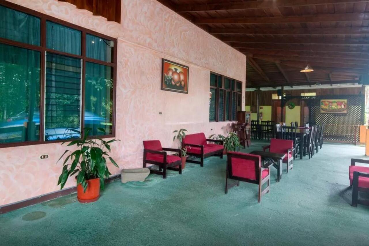 Hotel Befox Adventure La Fortuna Exterior foto