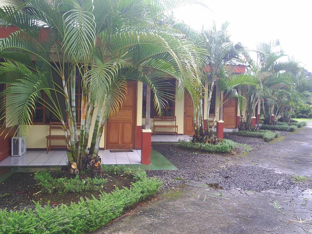Hotel Befox Adventure La Fortuna Exterior foto