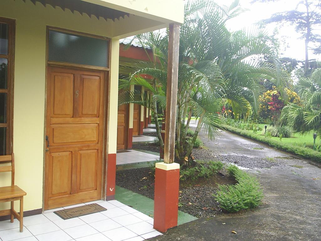 Hotel Befox Adventure La Fortuna Exterior foto
